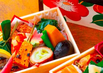 椿-TUBAKI-花手箱弁当