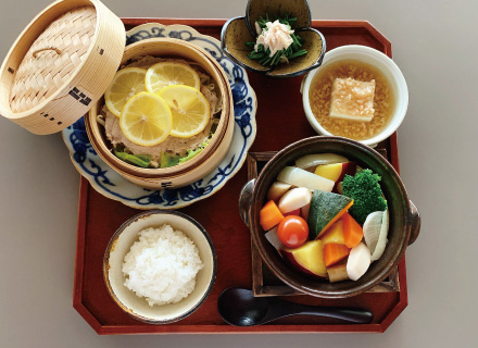 阿蘇自然豚のせいろ蒸し御膳